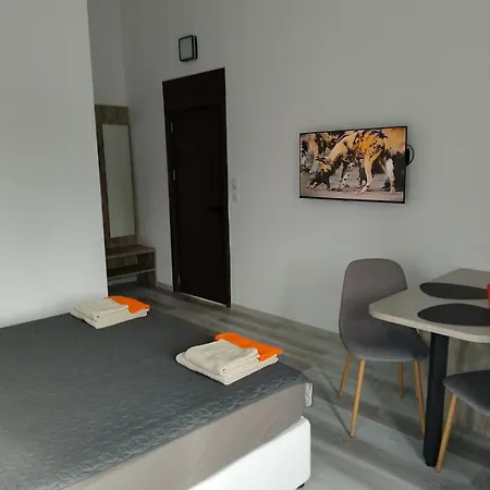 July's 招待所 普里莫尔斯科