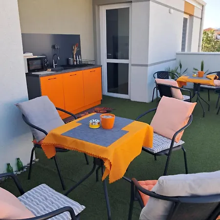 July's Affittacamere