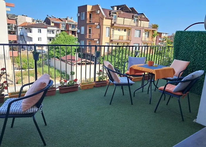 July's Casa de hóspedes Primorsko